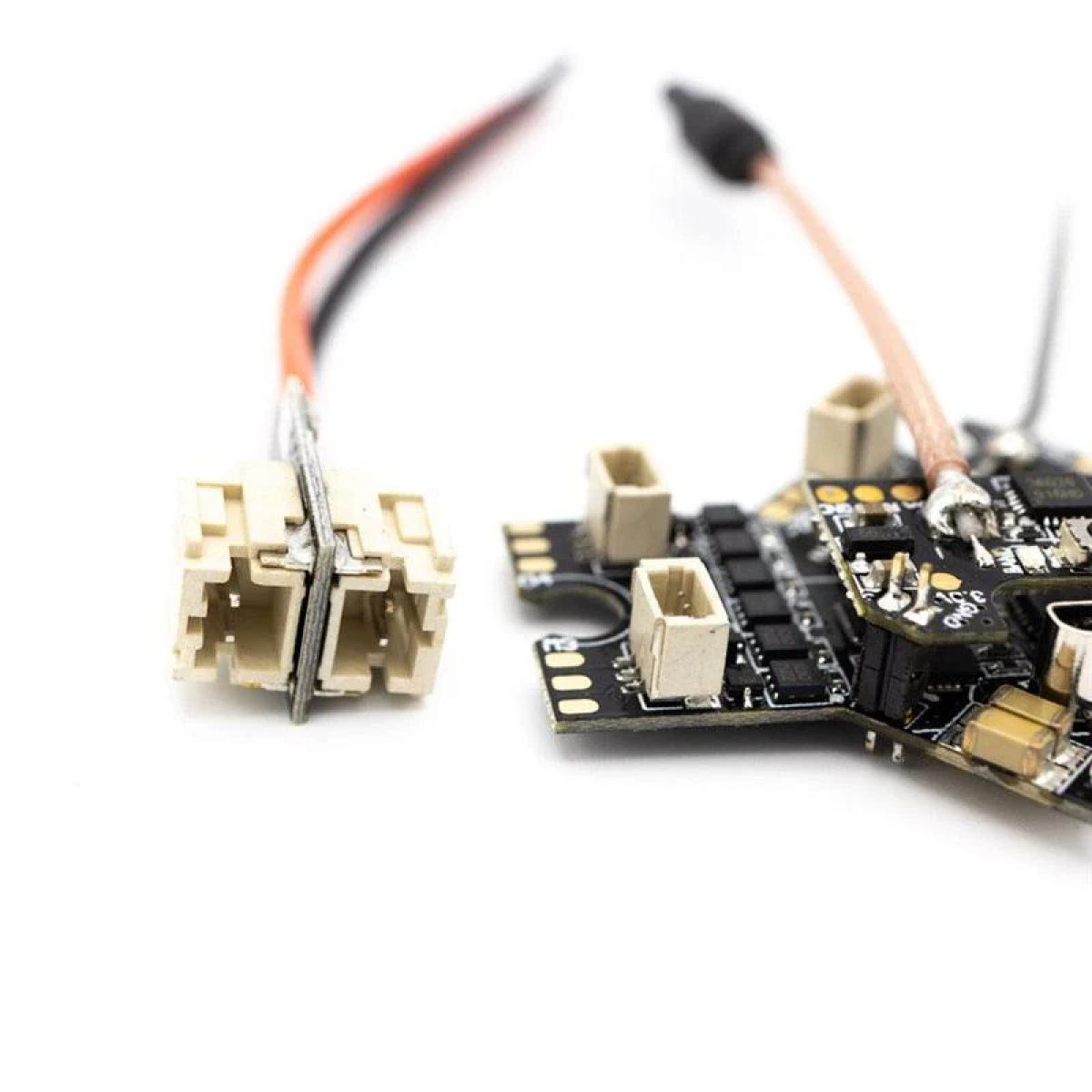 EMAX Tinyhawk II ESC – 75мм 1–2S Whoop 5A BlHeli_S ESC VTX 25/100/200мВт SPI RX AIO F4 для квадрокоптера EMAX Tinyhawk II ESC – 75мм 1–2S Whoop 5A BlHeli_S ESC VTX 25/100/200мВт SPI RX AIO F4 для квадрокоптера
