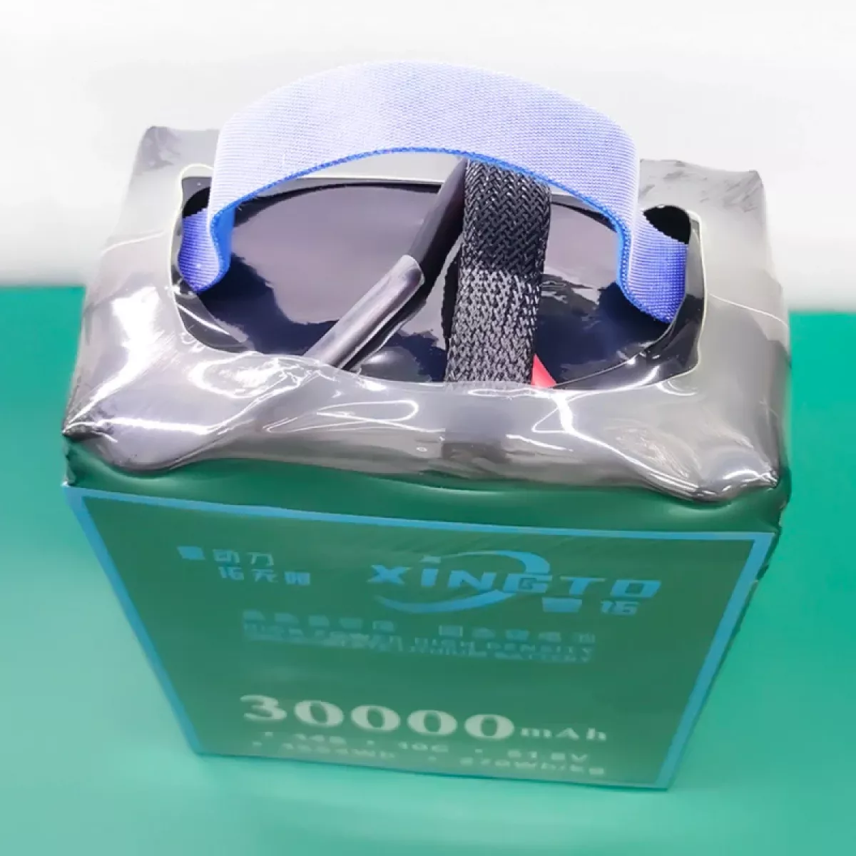 XINGTO 51.8В 14S 30000мАч 10C LiPo — полутвёрдая литиевая батарея высокой плотности для БПЛА XINGTO 51.8В 14S 30000мАч 10C LiPo — полутвёрдая литиевая батарея высокой плотности для БПЛА